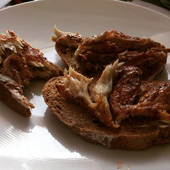 Lunch, hot smoked mackerel with horseradish on rye #TweetWhatYouEat